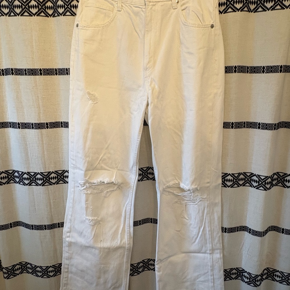 Zara White ripped Jeans